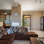 La Casa Di Lena شقة أرغوستولي